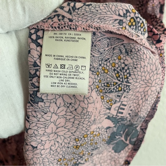 19 of 52 Conversations by Anthropologie Pink & Blue Button Down Bow Blouse - Picture 8 of 8